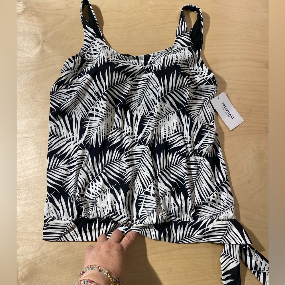 Full fit all Swim Top Size 20 (KH)
